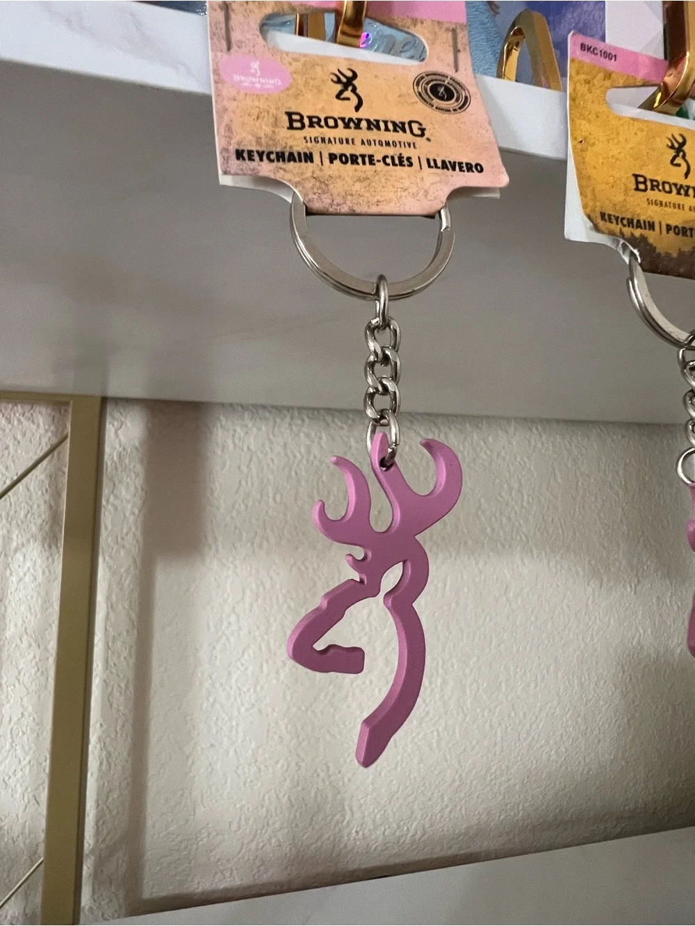 NWT Browning Pink Buckmark Logo Silhouette Keychain Deer Head